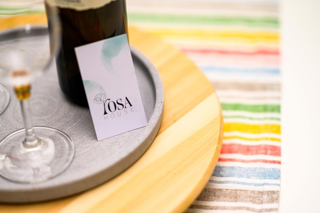 House Rosa Apartment มาลีโลชินจ์ ภายนอก รูปภาพ