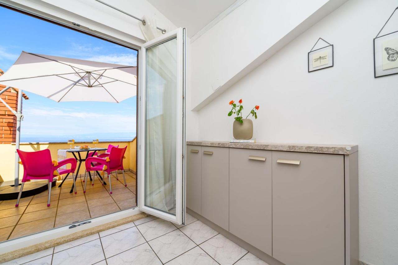 House Rosa Apartment มาลีโลชินจ์ ภายนอก รูปภาพ