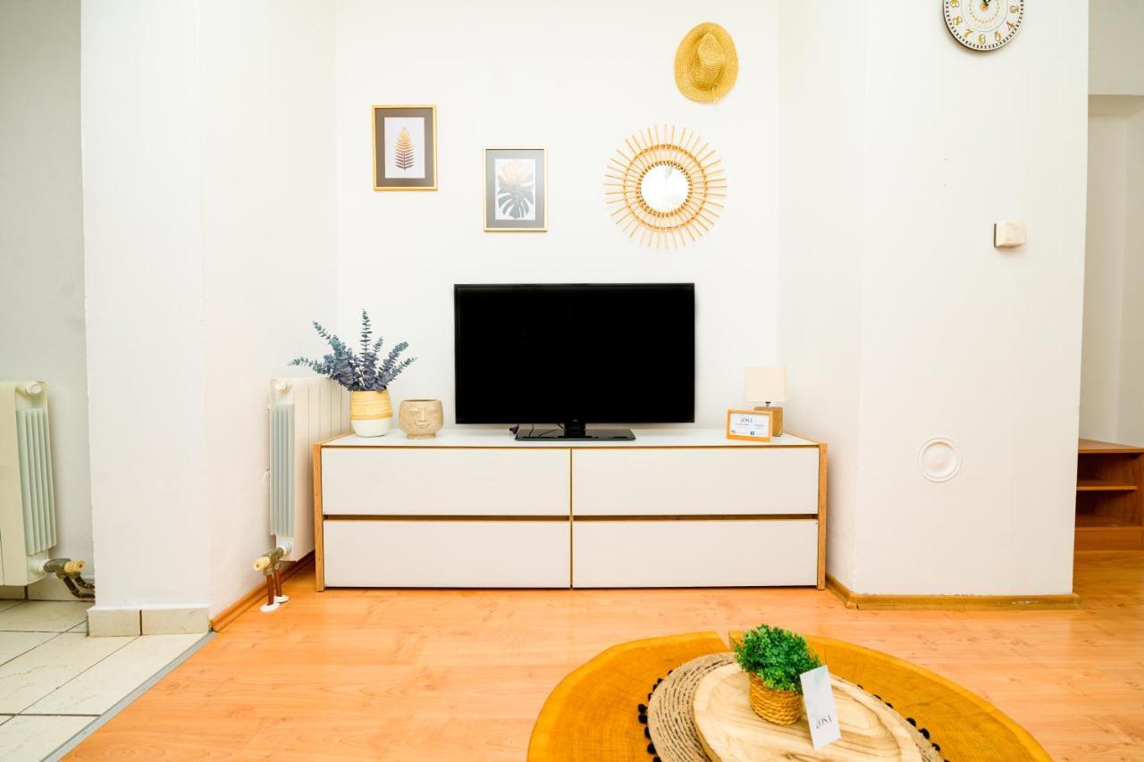 House Rosa Apartment มาลีโลชินจ์ ภายนอก รูปภาพ